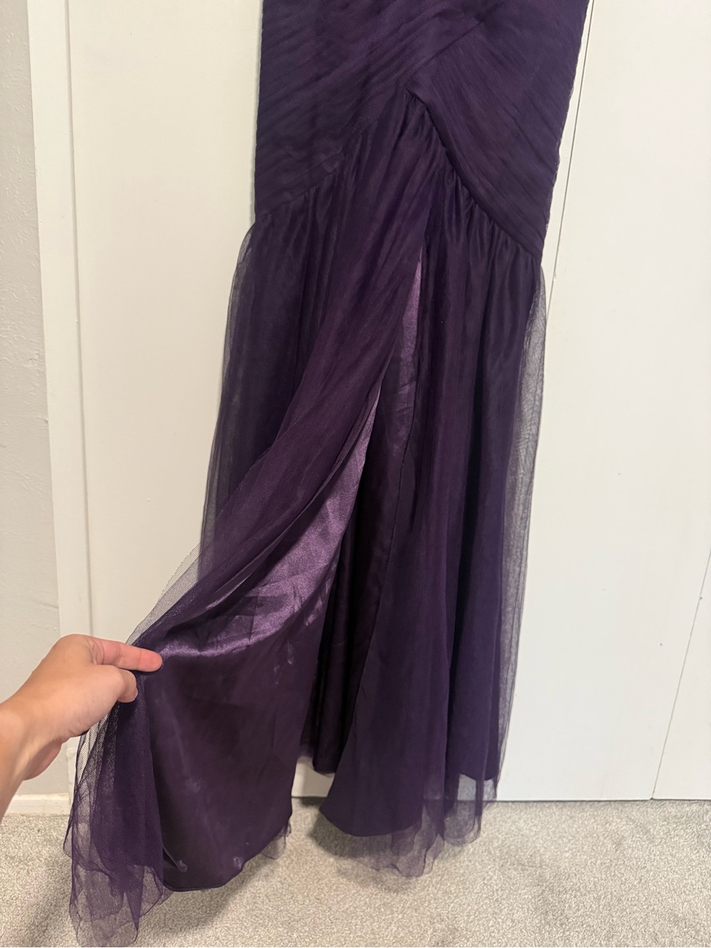 Monique Lhuillier Purple Mermaid Evening Gown size 6 - Picture 5 of 5